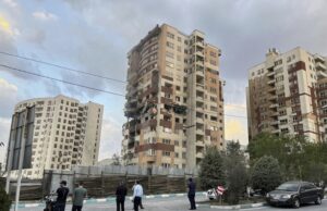 Израелската армия обяви, че атакува с 200 изтребителя, поразени са над 100 цели в Иран