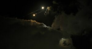 Иран и Израел започнаха нова размяна на удари