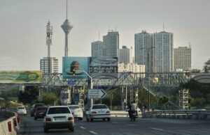Иран разреши прелитането на самолети на чуждестранни авиокомпании над централната и западната част на страната
