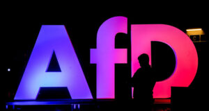 Крайнодясната партия "Алтернатива за Германия" изиска от свой депутат да изтрие ислямофобска публикация в "Екс"