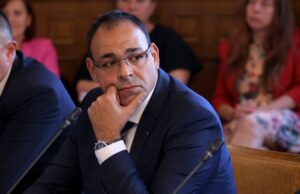 Кризата с реализиране на добиваната дървесина не е от последните месеци, а от година, каза ресорният заместник-министър