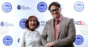Мими Николова прокарва тънка, западна нишка, която показва красотата на музиката, каза за БТА министърът на културата Мариан Бачев