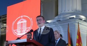 Мицкоски отчете първата година от управлението на правителството си