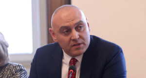Можем да закрием читалища, но не можем да предоставим алтернатива, каза Хюсеин Хафъзов