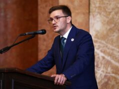 На младите трябва да се погледне като ресурс, който може да движи посоката на обществото, каза Атанас Радев