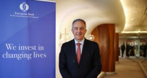 Над 400 млн. евро зелено финансиране ще бъде мобилизирано в България от ЕБВР по програмата "ИнвестИЮ", каза в интервю за БТА Франсис Малиж, управляващ директор в ЕБВР
