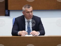 Няма никакви икономически или производствени предпоставки за поскъпването на храните, каза министър Тахов