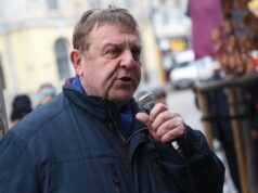 ОБНОВЕНА Докато е на власт правителството на Мицковски, България ясно да заяви, че при следваща антибългарска проява, налага вето, заяви Красимир Каракачанов