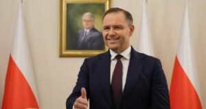 ПАП: Реформите и бюджетната консолидация ще бъдат трудно постижими след изборите в Полша, смятат от „Фич“