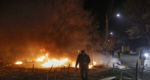 При атака с дронове срещу Чернигов бяха ранени четирима души, заявиха украинските власти