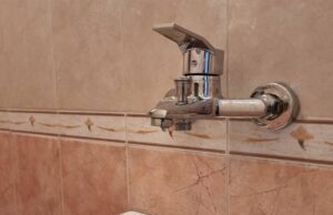 Проблемът с мътната питейна вода в четири габровски квартала ще бъде решен с ново водоснабдяване, съобщават от ВиК