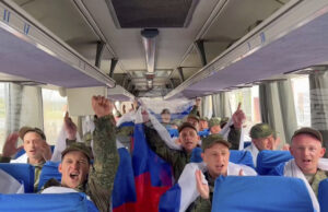 Русия и Украйна извършиха поредната размяна на военнопленници, пишат руски новинарски агенции