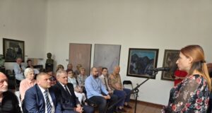 Тематична изложба „Светлин Русев 1933 - 2018“ откриха в плевенската художествена галерия Дарение „Колекция Светлин Русев“