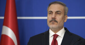 Турският външен министър изрази надежда преговорите между Русия и Украйна да продължат