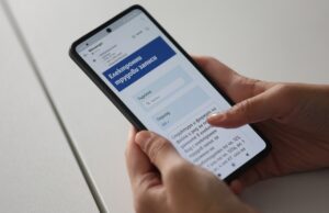 Хартиената трудова книжка става електронна, НАП ще поддържа от днес електронен регистър на заетостта