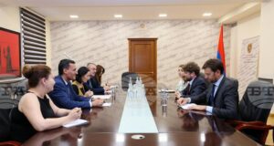 АРМЕНПРЕС: Армения и Франция обсъдиха задълбочаването на сътрудничеството си в сферата на културата