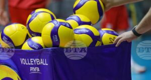 Българският национален отбор по волейбол за момичета до 22 години не успя да вземе директна квота за европейското първенство след загуба срещу Сърбия