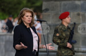 Вицепрезидентът Илияна Йотова връчи националната литературна награда „Иван Вазов“ на писателя Христо Славов
