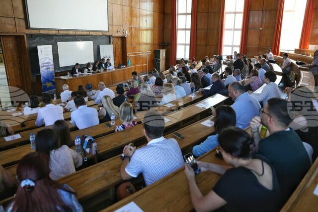 Върховенство на правото в ЕС и състоянието на съдебната система в България обсъдиха съдии и експерти на дискусия в София