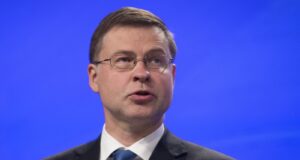 Валдис Домбровскис