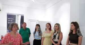 Доц. Регина Далкалъчева: Пожелавам на дипломниците да не забравят преживяната творческа наслада, създавайки независимо авторско издание