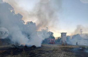 Житен блок горя в землището на карловското село Каравелово