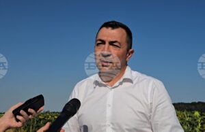 Жътвата на пшеницата в България е приключила на 80 процента, каза заместник-министърът на земеделието и храните Янислав Янчев край Балчик