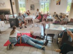 Здравна беседа „Първа долекарска помощ” организираха библиотекари за членове на пенсионерски клуб „Орфей” в Смолян
