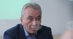 КЗК ще започне секторни анализи във финансовия сектор и при телекомуникациите, съобщи Росен Карадимов