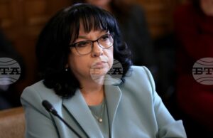 Министър Теменужка Петкова обясни, че има постъпило писмо във връзка с Детската болница, но не е искане за предоставяне на средства