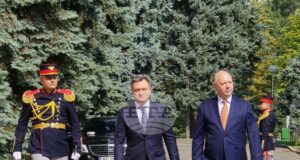 Министър-председателят Росен Желязков пристигна на официално посещение в Молдова