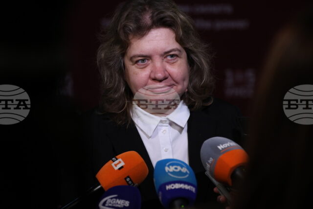 Наталия Киселова поздрави националния отбор по волейбол за девойки за златния медал на Световното първенство в Осиек