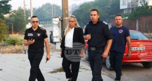 Няма замърсявания на въздуха от пожара, който горя тази нощ край Костинброд, съобщи областният управител Силвия Арнаутска