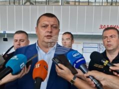 ОБНОВЕНА Спокойна е обстановката с пожарите в Ямболска и Хасковска област, най-критичната точка е в Струмяни, каза зам.-министър Тони Тодоров