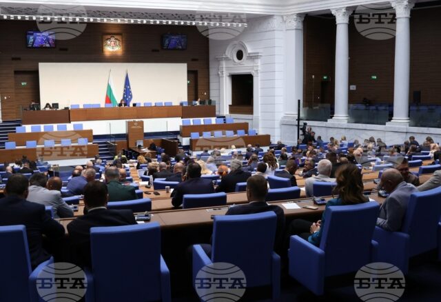 Парламентът прие окончателно промените в Закона за държавния бюджет, свързани с актуализацията на Инвестиционната програма за общините