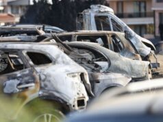 Пожарът в Свети Влас, изпепелил десетки коли, е тръгнал от цигара, смята кметът на курортния град