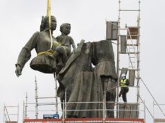 Паметник на съветската армия демонтаж