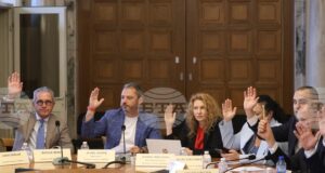Промени в Закона за платежните услуги и системи, приети от бюджетната комисия, адаптират националната правна рамка след присъединяване на България към еврозоната