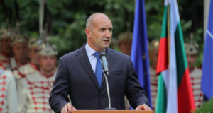 Румен Радев