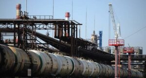 Русия отчет спад в производството на нефт. Как санкциите се отразяват на икономиката на страната?