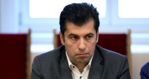 Кирил Петков