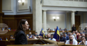 САЩ и Украйна разговарят за сделка за инвестиции в дронове, каза украинският премиер