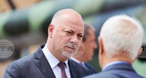 Тази година организацията за справянето с пожарите е по-добра от миналогодишната, каза Росен Желязков в Струмяни