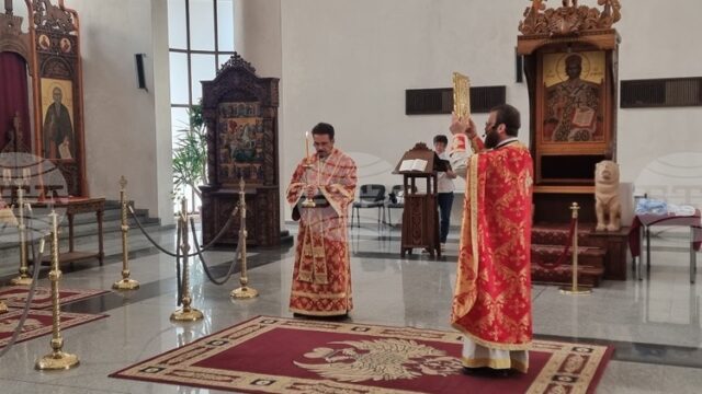 Бог ни е дал много таланти, с които да направим пълноценен дара на живота, каза в неделната проповед отец Иван Марински в Смолян