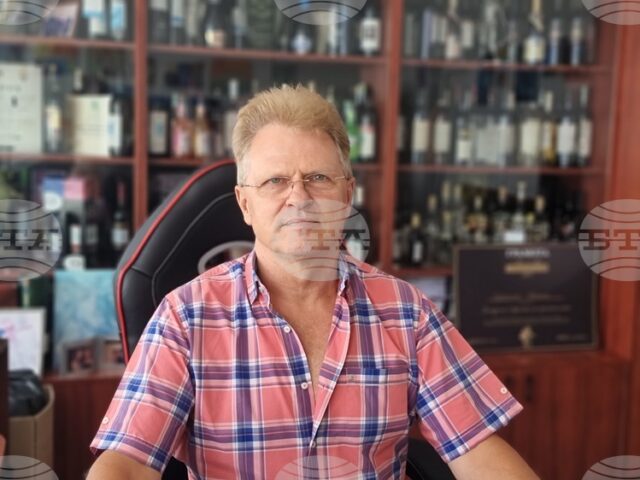 "Вила Ямбол" търси инженери, счетоводител и технически кадри в производството, каза изпълнителният директор Красимир Аврамов