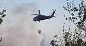 Два самолета и един хеликоптер се използват за потушаването на пожара в община Сунгурларе