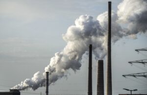 Еврокомисията иска до 2040 г. парниковите газове да бъдат съкратени с 90 на сто Снимка:АП/БТА