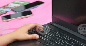 За информираността на младите хора, използването на социални мрежи и изкуствен интелект разказаха социолозите Алексей Пампоров и Стойчо Босев