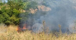 Затворен за движение е пътят от София към Варна поради пожар в района на местността Боаза