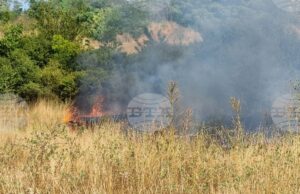 Затворен за движение е пътят от София към Варна поради пожар в района на местността Боаза